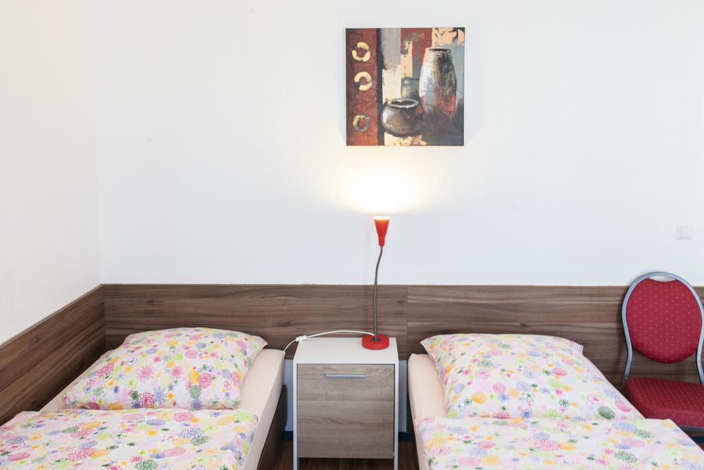 Pension Klingenstr. 23 Hotell Leipzig Rom bilde