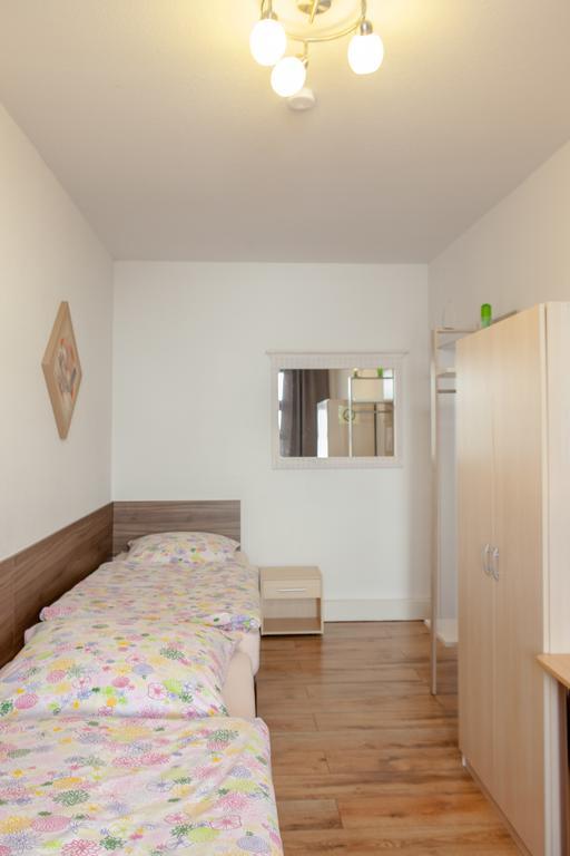 Pension Klingenstr. 23 Hotell Leipzig Rom bilde