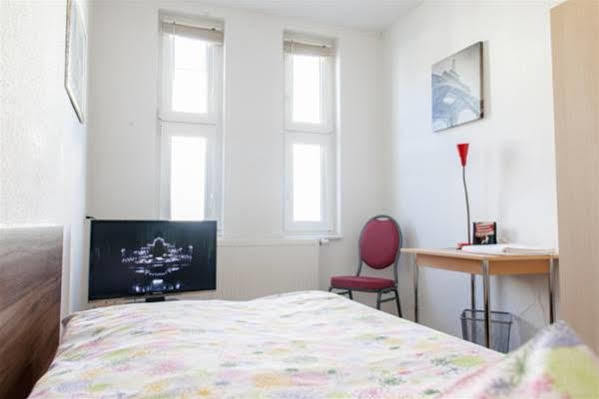 Pension Klingenstr. 23 Hotell Leipzig Eksteriør bilde